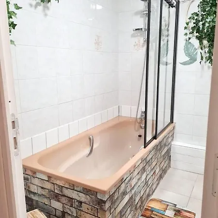 Ferienhaus Maison Chaleureuse A Deville Avec Terrasse Et Parking Gratuit *
