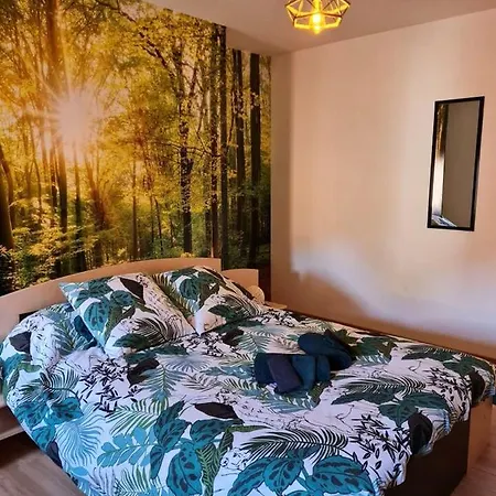 Maison Chaleureuse A Deville Avec Terrasse Et Parking Gratuit Ferienhaus